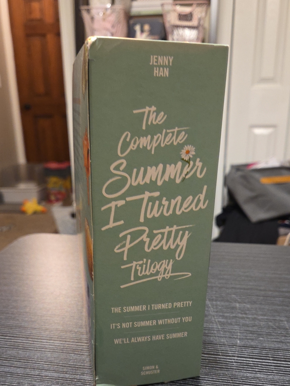 ⨠The Complete Summer I Turned Pretty Trilogy Hardcover Box - Picture 3 of 16